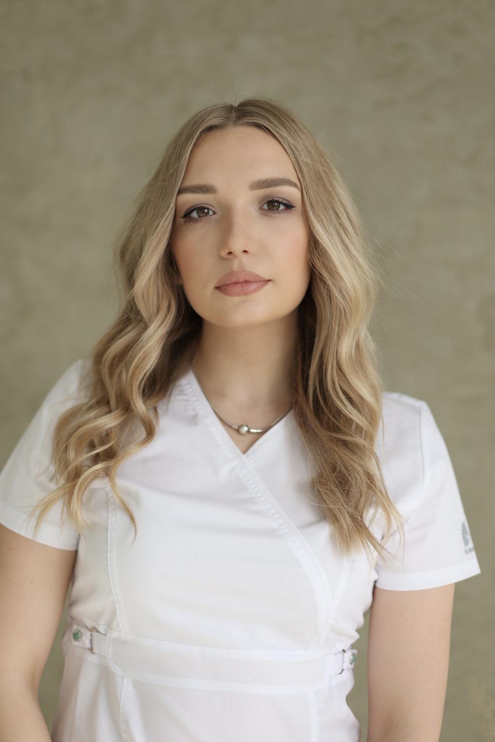 Мангутова Анастасия Филипповна